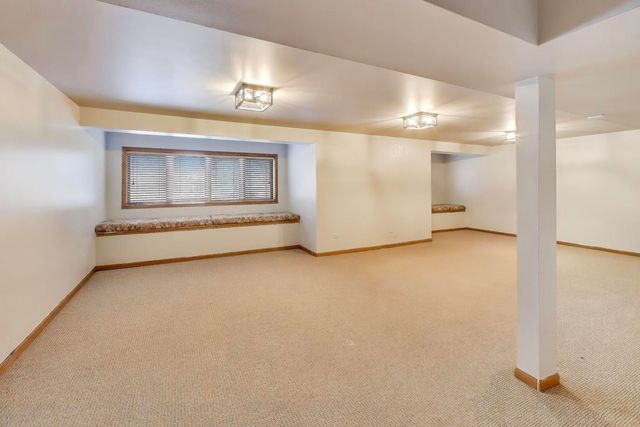 6903 Lexington Court 6903, Tinley Park, IL 60477