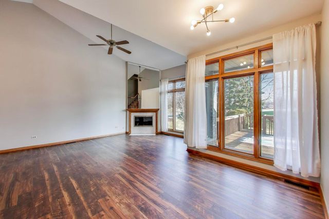 6903 Lexington Court 6903, Tinley Park, IL 60477