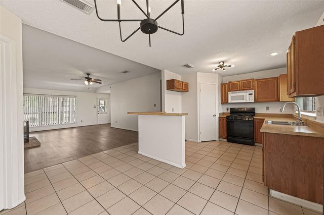 2423 Anthony Hay Lane, Katy, TX 77449