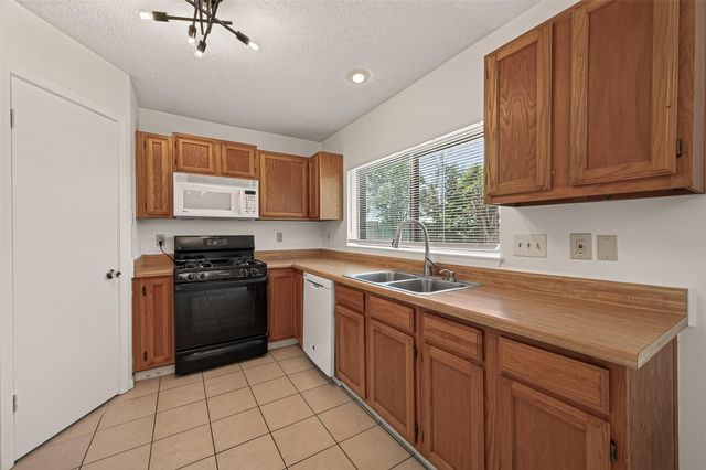 2423 Anthony Hay Lane, Katy, TX 77449