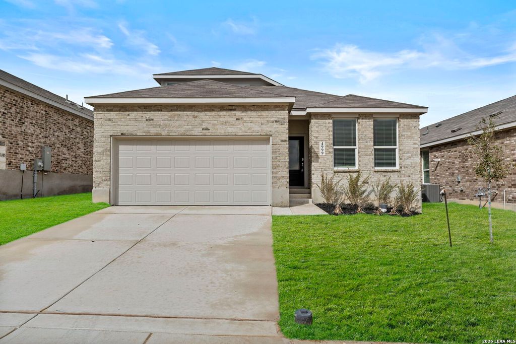 4999 Mission Tejas Road, Marion, TX 78124