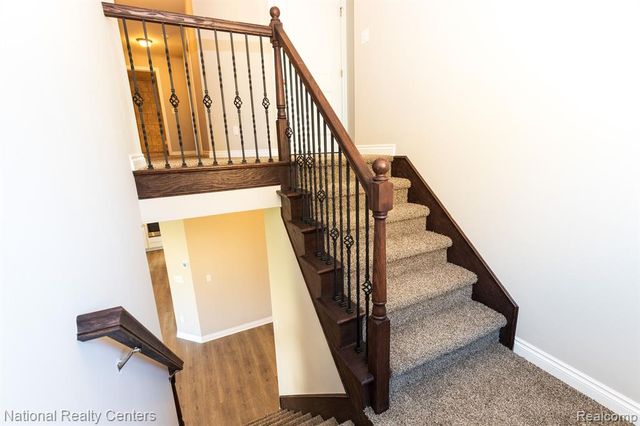 5583 Morgan Lake Drive, Clarkston, MI 48348