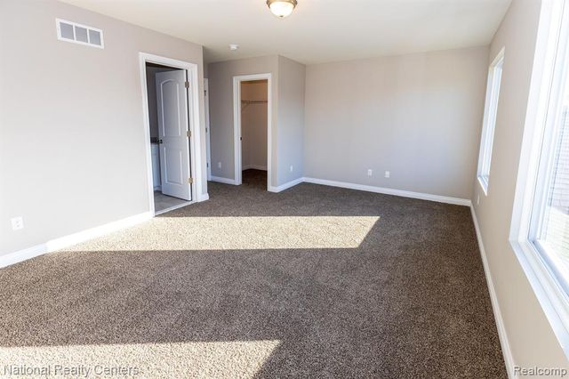 5583 Morgan Lake Drive, Clarkston, MI 48348