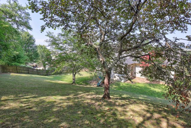 606 Excalibur Ct, Smyrna, TN 37167