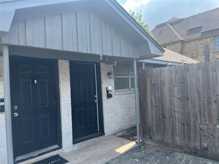 2417.5 Southmore Boulevard, Houston, TX 77004