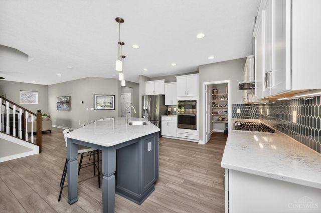 8166 Moonstone Drive, West Chester, OH 45241