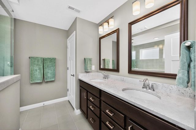 8166 Moonstone Drive, West Chester, OH 45241