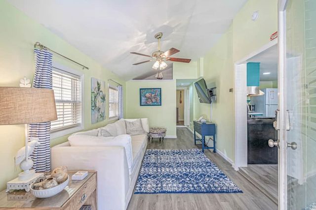6001 - 1654 S Kings Hwy., Myrtle Beach, SC 29575