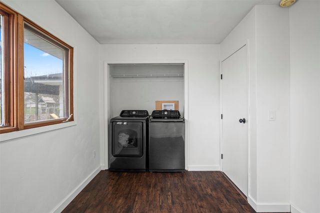 408 Kelly Avenue, Baxter, IA 50028