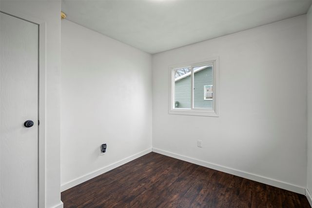 408 Kelly Avenue, Baxter, IA 50028