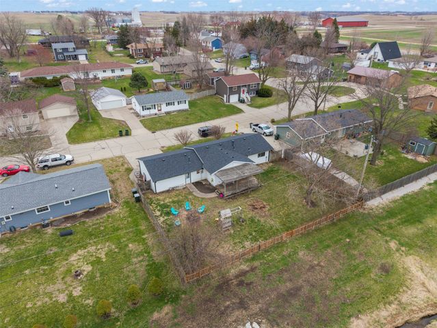 408 Kelly Avenue, Baxter, IA 50028
