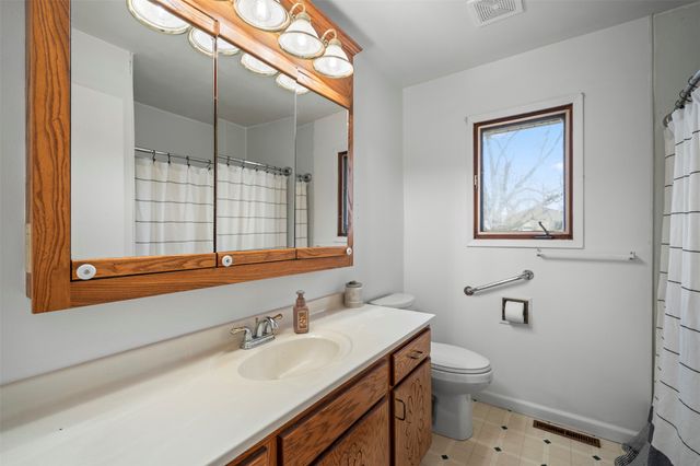 408 Kelly Avenue, Baxter, IA 50028