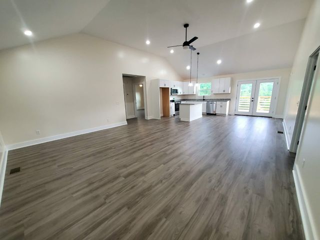 19 Wilkerson Hollow Ln, Brush Creek, TN 38547