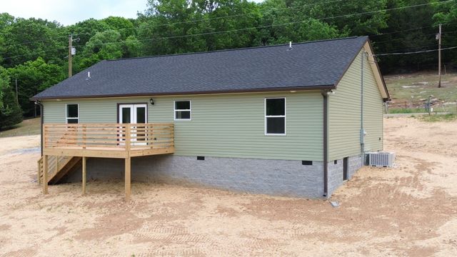 19 Wilkerson Hollow Ln, Brush Creek, TN 38547