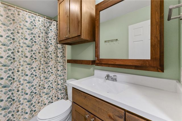 316 Holly Drive, Caldwell, TX 77836