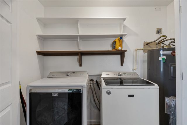 316 Holly Drive, Caldwell, TX 77836