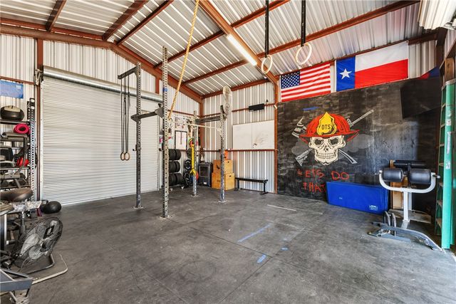 316 Holly Drive, Caldwell, TX 77836