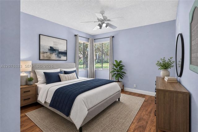 2725 Hunter Rd, Weston, FL 33331