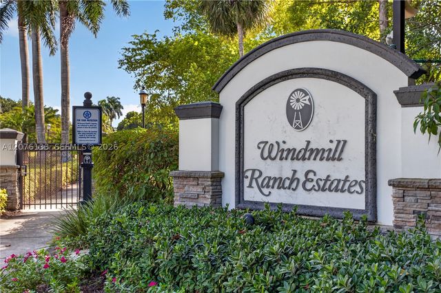 2725 Hunter Rd, Weston, FL 33331
