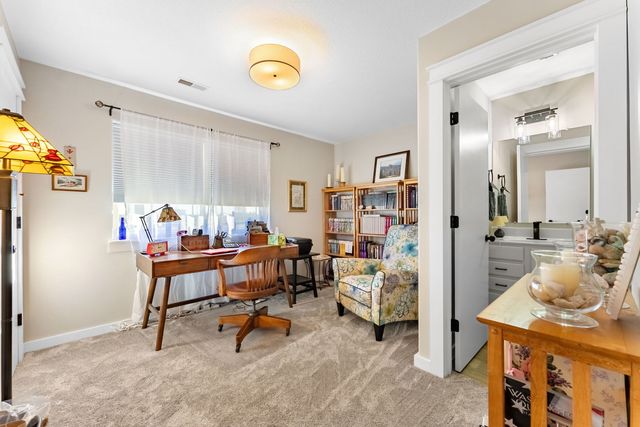 722 Prairie Meadow Drive 0, Blue Grass, IA 52726