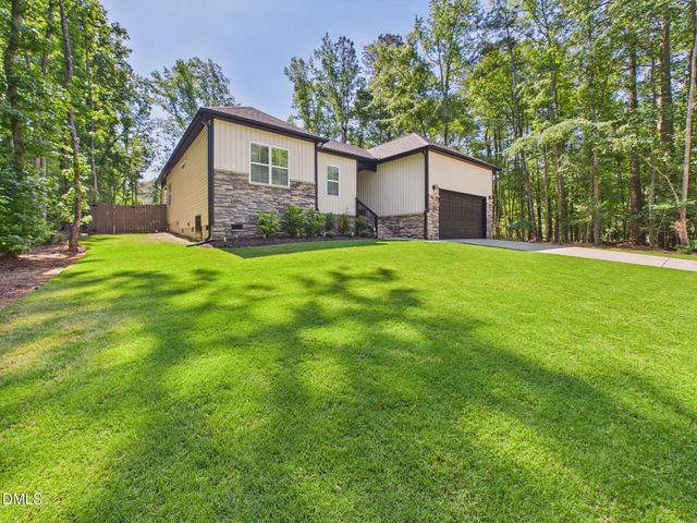 132 Mohawk Drive, Louisburg, NC 27549