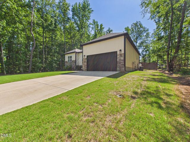 132 Mohawk Drive, Louisburg, NC 27549