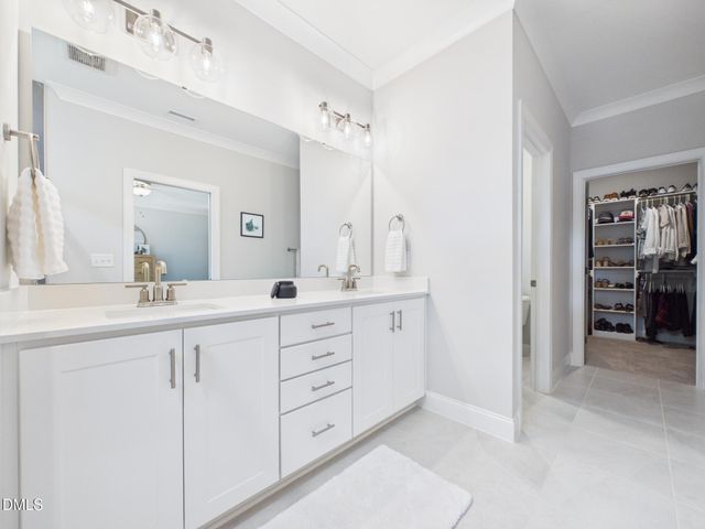 132 Mohawk Drive, Louisburg, NC 27549
