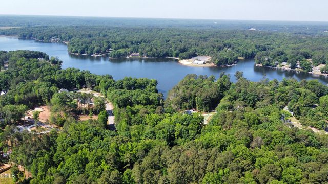 132 Mohawk Drive, Louisburg, NC 27549
