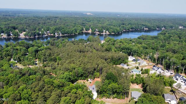 132 Mohawk Drive, Louisburg, NC 27549