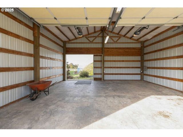 4101 Ne TERRACE Dr, Newberg, OR 97132