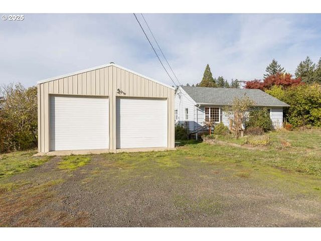4101 Ne TERRACE Dr, Newberg, OR 97132