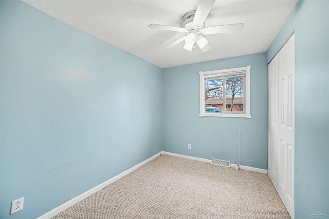 9855 Elmwood Drive, Tittabawassee Twp, MI 48623