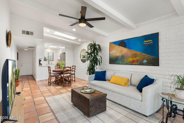 3036 N 32ND Street 303, Phoenix, AZ 85018
