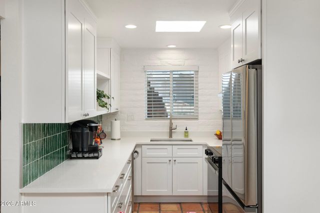 3036 N 32ND Street 303, Phoenix, AZ 85018