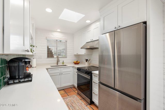 3036 N 32ND Street 303, Phoenix, AZ 85018