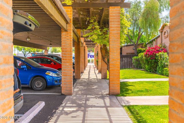 3036 N 32ND Street 303, Phoenix, AZ 85018