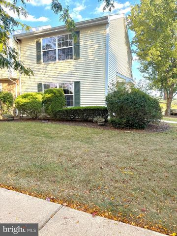 71 LEXTON #71, York, PA 17404
