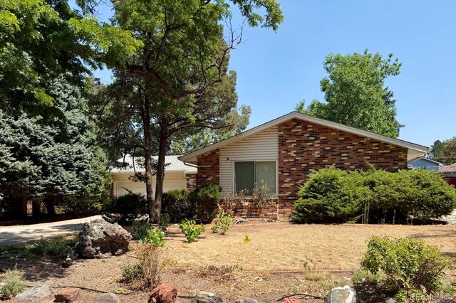 1114 S Oakland Street, Aurora, CO 80012