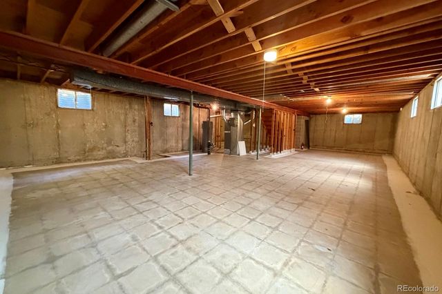 1114 S Oakland Street, Aurora, CO 80012