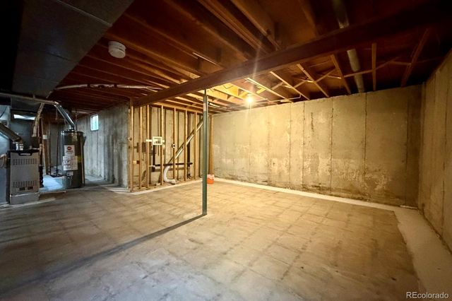 1114 S Oakland Street, Aurora, CO 80012