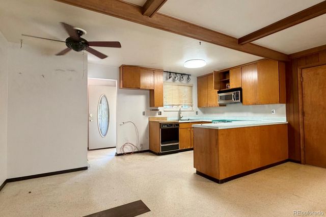 1114 S Oakland Street, Aurora, CO 80012
