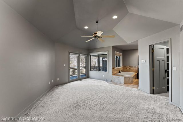 1745 Ridge Road, White Lake Charter Township, MI 48383