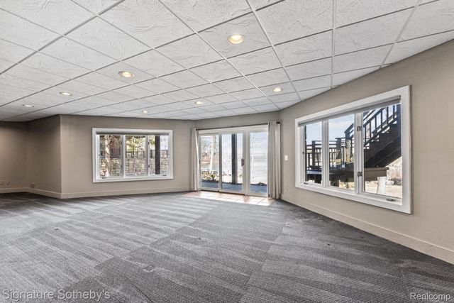 1745 Ridge Road, White Lake Charter Township, MI 48383