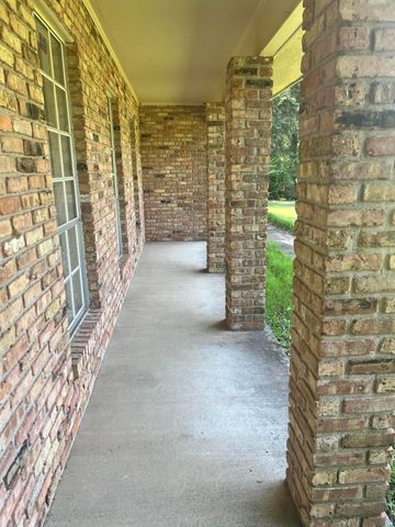 3000 Watson Dr., Hattiesburg, MS 39401