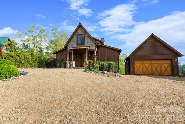 92 White Eagle Trail, Banner Elk, NC 28604