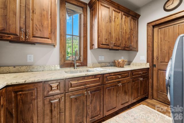 92 White Eagle Trail, Banner Elk, NC 28604