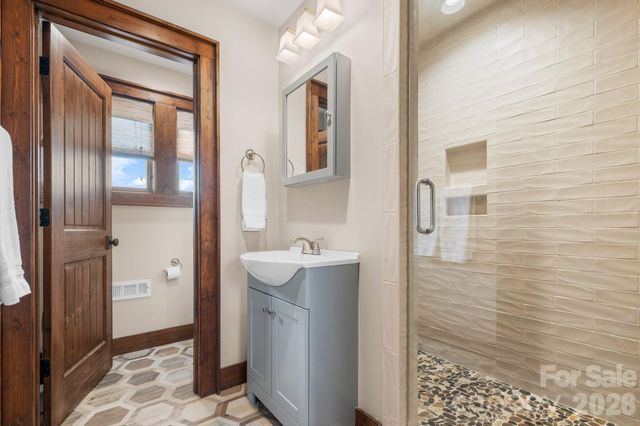 92 White Eagle Trail, Banner Elk, NC 28604