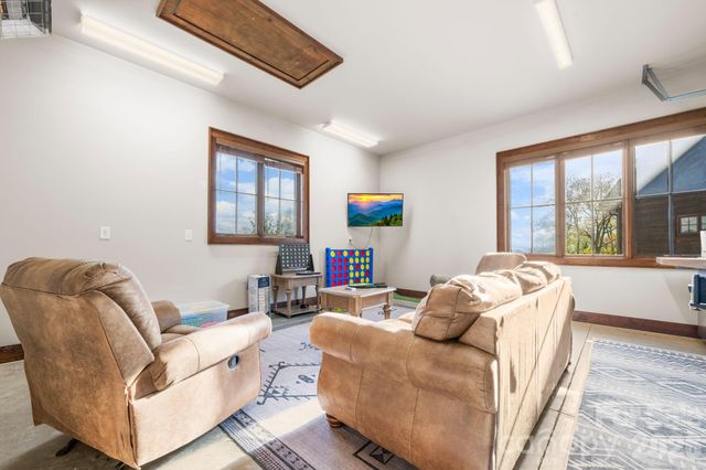 92 White Eagle Trail, Banner Elk, NC 28604
