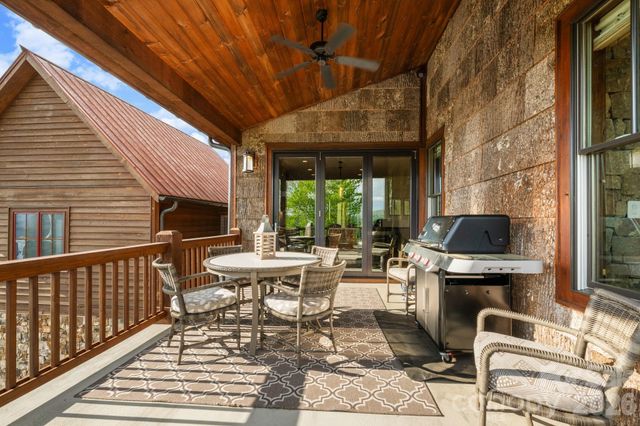 92 White Eagle Trail, Banner Elk, NC 28604