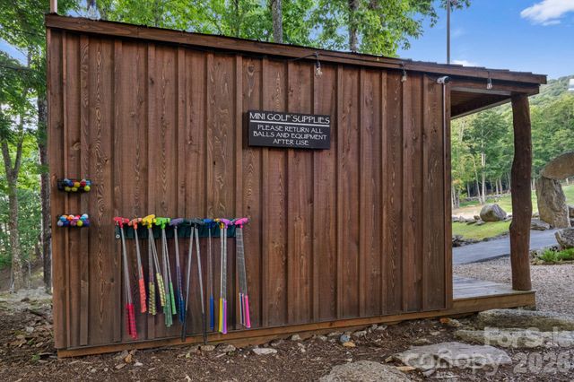 92 White Eagle Trail, Banner Elk, NC 28604